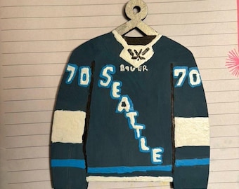 Custom Women’s Hockey jersey ornaments