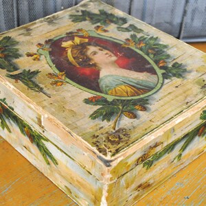 Antique Wallpaper Box Included 2 Smaller Paper Boxes - Etsy