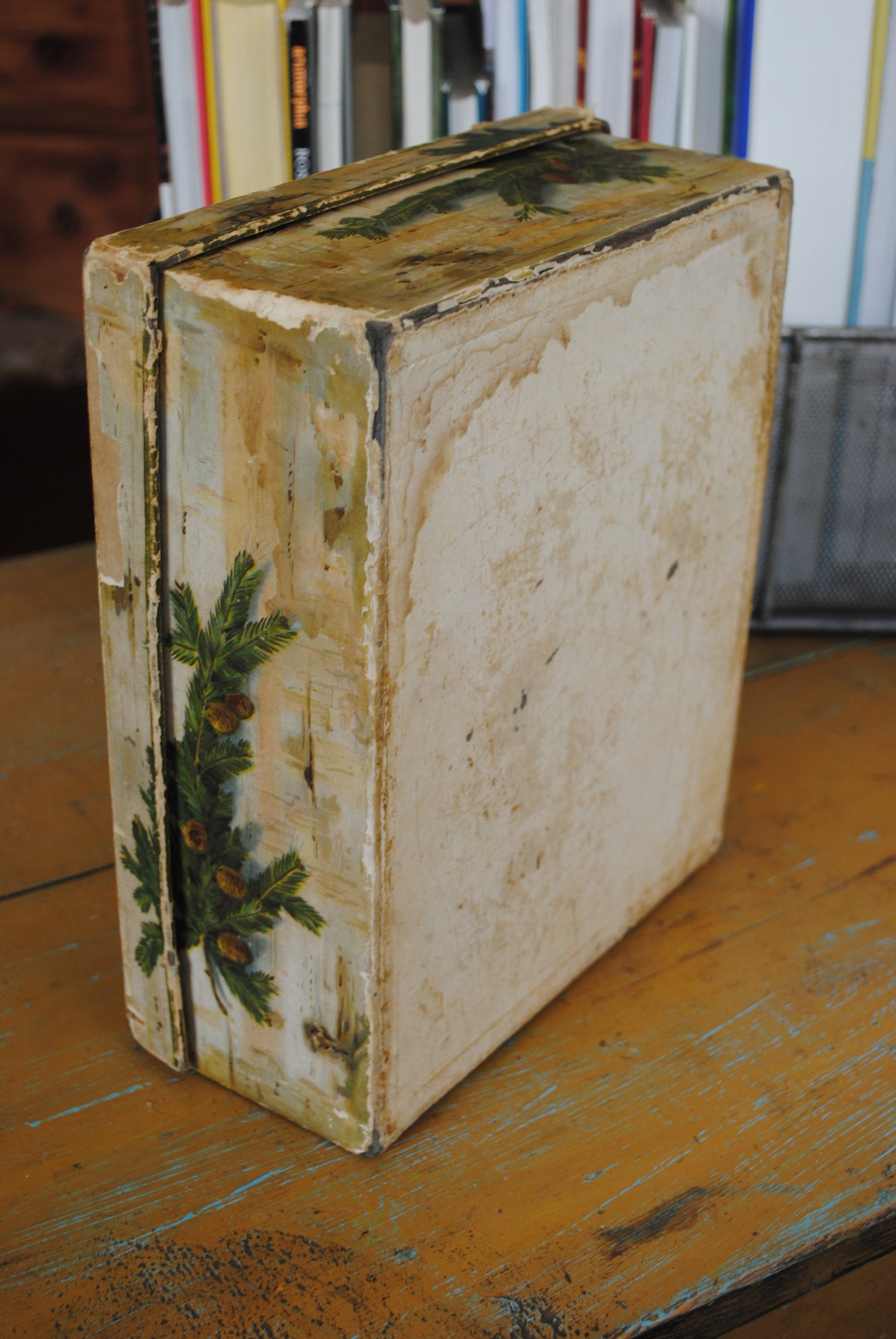 Antique Wallpaper Box Included 2 Smaller Paper Boxes - Etsy