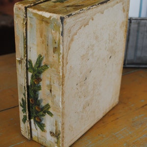 Antique Wallpaper Box Included 2 Smaller Paper Boxes - Etsy