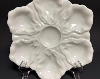 Victoria Pottery Oyster Plate