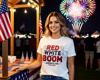 T-shirt rouge et blanc Boom - America 250 1776 2026 - T-shirt de la célébration du 4 juillet