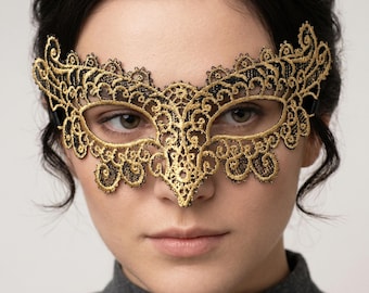 Gold Lace Masquerade Mask, Unisex Venetian Eye Mask for Prom or Party