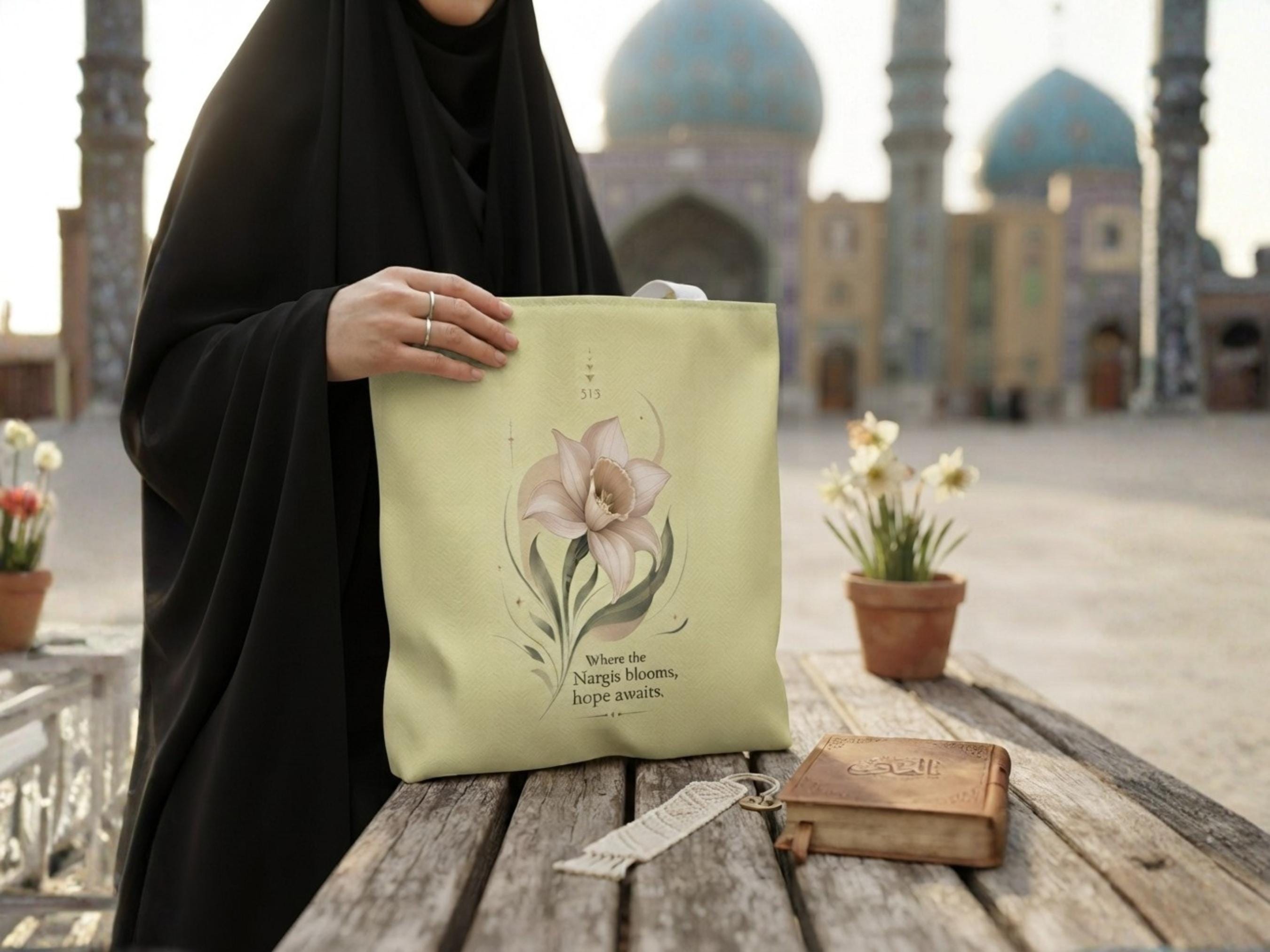 Shia Tote Bag - Etsy