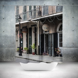 French Quarter douchegordijn, 71 x 74 inch, New Orleans Wanderlust, cajun, creools, Chartres Street
