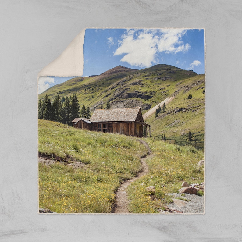 Rocky Mountain Living Room Decor Fuzzy Bedding Rustic Cabin Blanket Ultra Soft Sherpa Fleece Throw Couch Arm Throw
