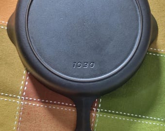 Vintage Griswold Iron Mountain No. 5 Cast Iron Skillet