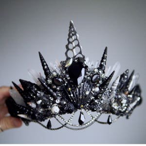 Mermaid Crown - The Black Lace Shell Crown - Halloween - Made to order