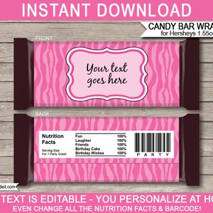 Pu&ograve; includere: Confezioni di barrette di cioccolato stampabili con un design a stampa zebra rosa. La parte anteriore della confezione ha una casella di testo per la personalizzazione e la parte posteriore ha una sezione di informazioni nutrizionali e un codice a barre. Il testo "Your text goes here" &egrave; incluso sulla parte anteriore della confezione.