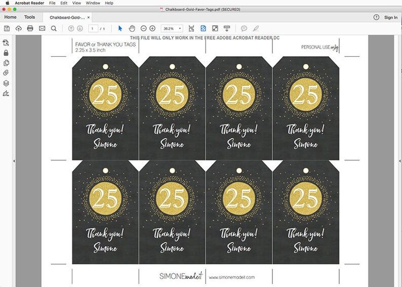 K&ouml;nnte beinhalten: Acht schwarze und goldene Geschenkanh&auml;nger mit der Zahl 25 in einem goldenen Kreis mit goldenem Glitzer. Der Text "Vielen Dank! Simone" ist unter der Zahl gedruckt. Die Anh&auml;nger sind 2,25 Zoll mal 3,5 Zoll gro&szlig;.