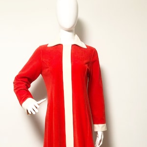 Vintage red and white velour robe, long snap front robe, Mrs. Claus robe, Christmas robe