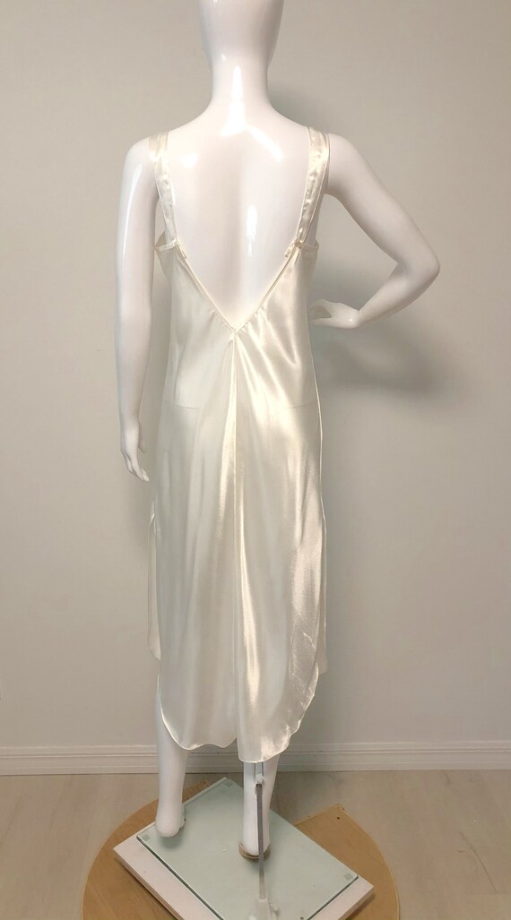 Vintage California Dynasty ivory nightgown, roman… - image 4