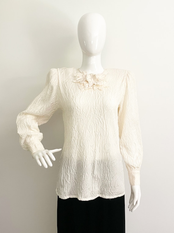 Vintage Escada silk textured blouse, appliqued to… - image 3