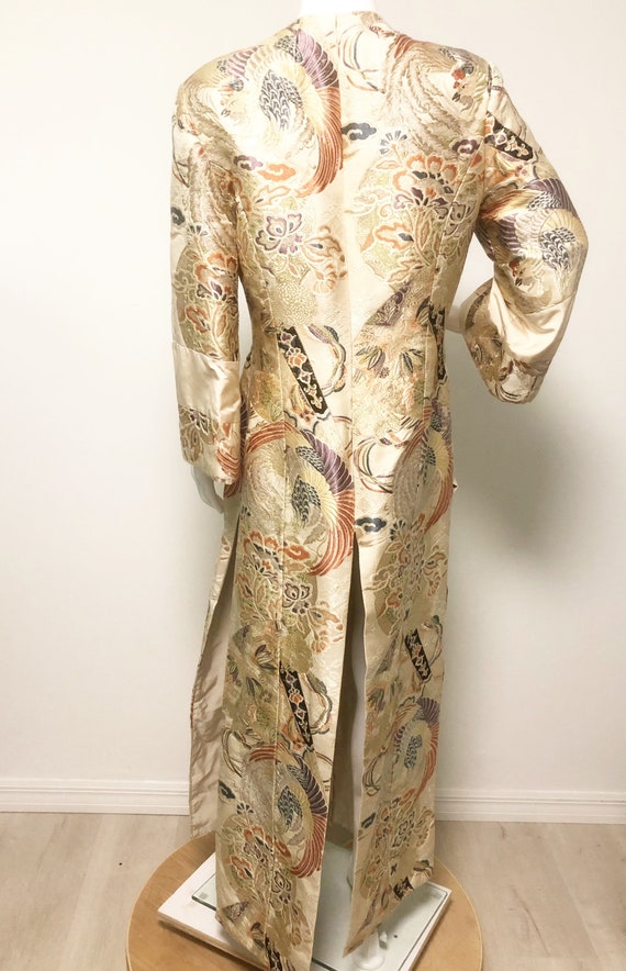 Vintage brocade, embroidered Chinese opera coat, … - image 7