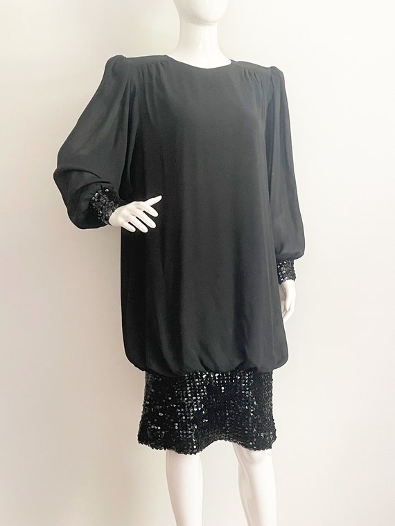 blouson evening dress Adrianna Papell Art Deco Beaded Blouson Dress With Halter Neckline main image 0