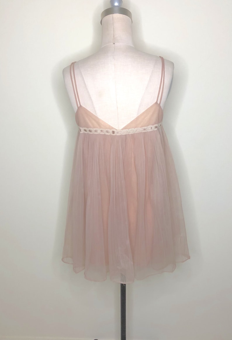 Formfit Rogers peignoir set baby doll nude nightgown robe