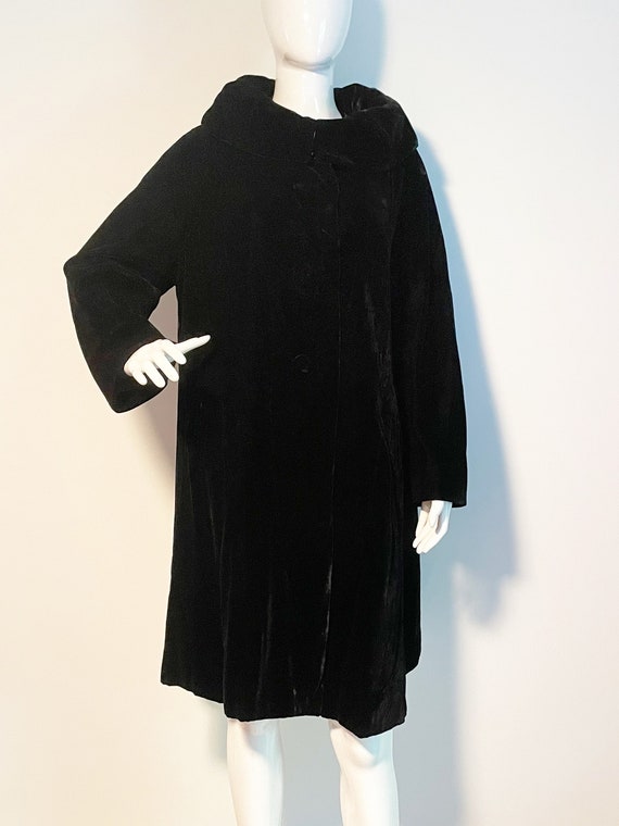 Vintage black velvet swing coat, mid century moder