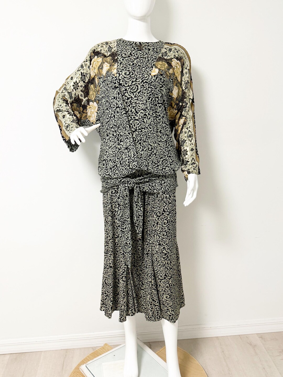 sage green and black dress Vintage Carole Little Rayon Sash Waist, Dress, Floral Abstract Green bridesmaid dresses