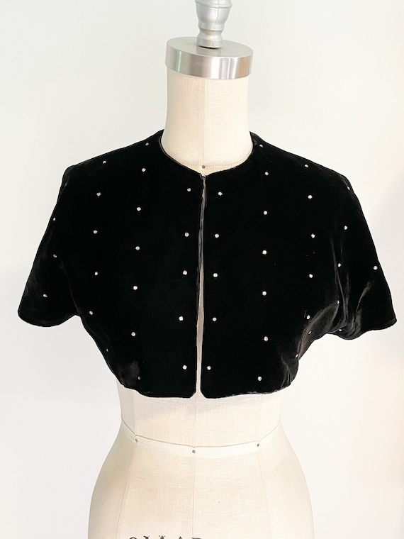 Vintage black velvet rhinestone capelet, black vel