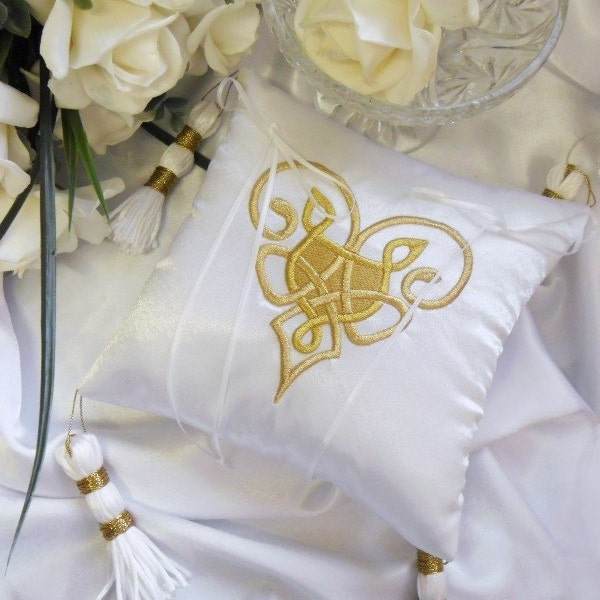 Golden Celtic Heart Ring Bearer Pillow - White Satin Wedding Pillow with Handmade Tassels