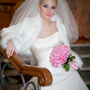 Bridal Elbow Veil Standard Style Two Tiers Model Charlotte