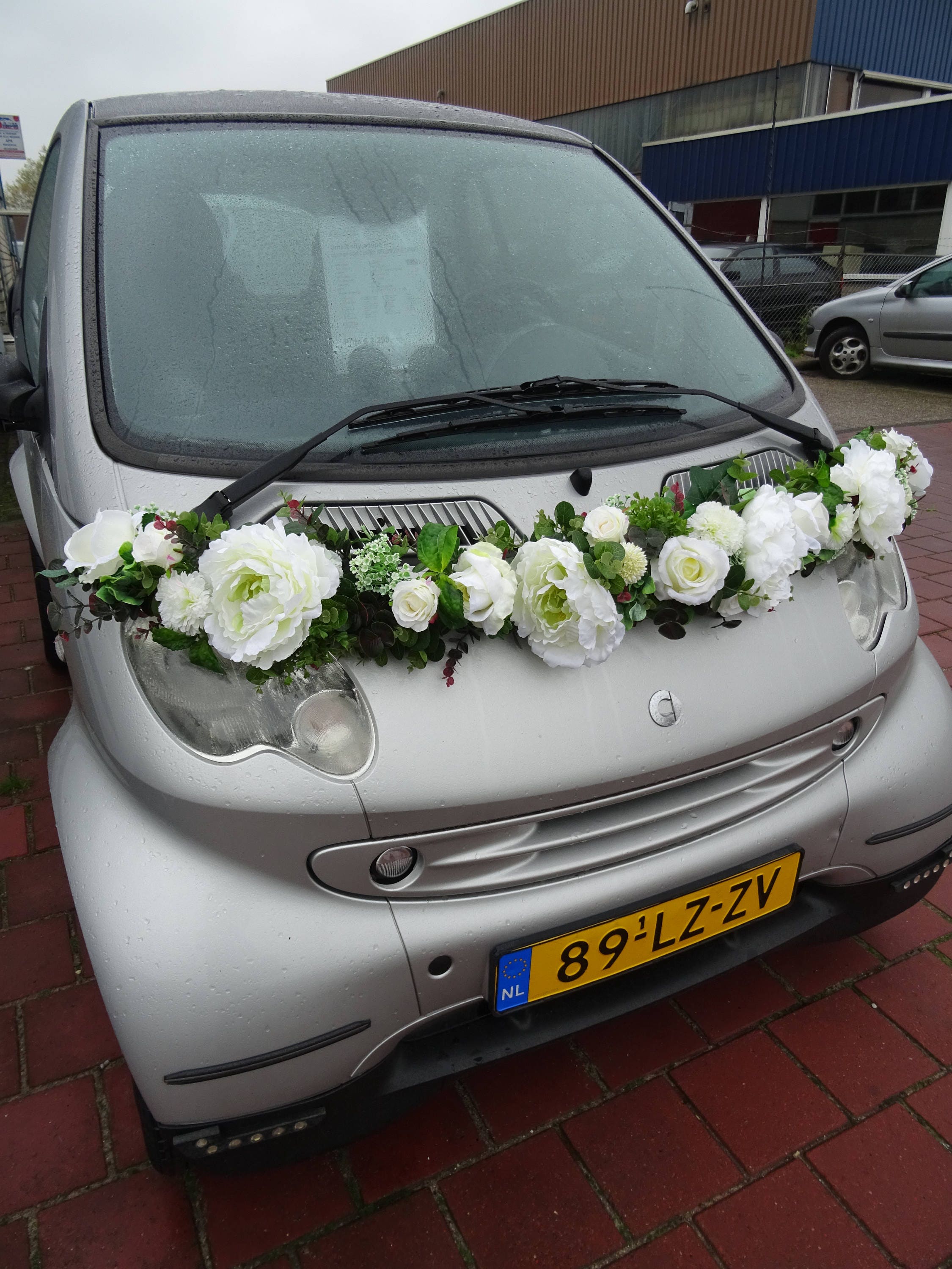 White Silk Peony Car Flowers Artificial Wedding Car Flowers for