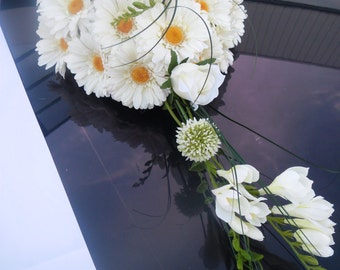 Wedding Car Decoration Heart Of Silk Gerberas Daisies Freesias Bonnet Flowers Wedding Gift Idea