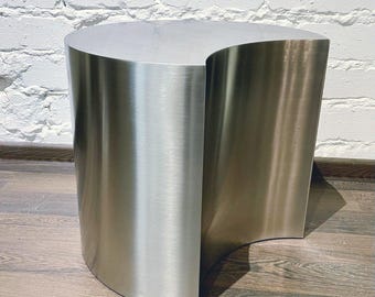 Stainless Steel Half-Moon Side Table – Minimalist Bedside Nightstand, Industrial Furniture