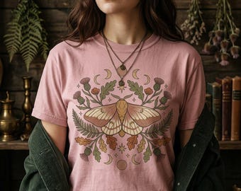 Rosy Maple Motte Shirt | Folk Art Botanical Comfort Farben Natur Tee