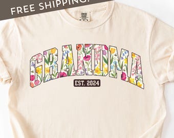 Personalized Grandma Floral Arch EST. 2024 T-shirt, Vintage Flower Letters, Customizable Mother's Day Shirt Gift for Her