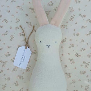 ウサギの人形 オーガニックコットン / ぬいぐるみ