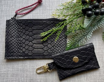 NEW Set of 2. Small zipper purse + coin in black snake print leather.  Black leather zipper wallet +  bag charm