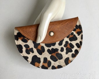 Leopard circle pouch / circle wallet.  Leather Circle bag insert. Leopard cosmetic bag.