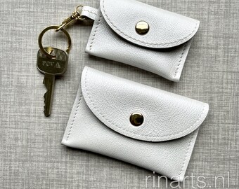 Card holder / slim wallet + a coin case/ bag charm in high quality whiteFrench Chèvre leather. NEW Set of 2