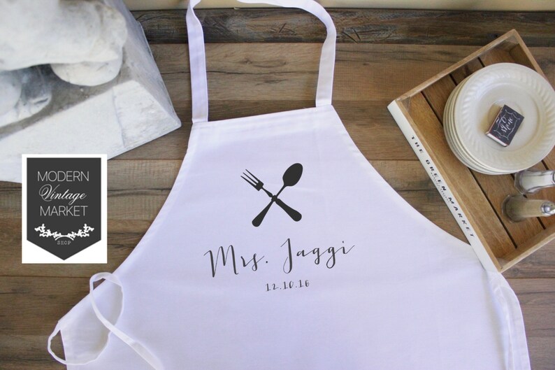 Custom Kitchen Apron con cuchara y tenedor gourmet chef Apron Chefs Apron Custom Baking Apron Novia Apron-Groom Apron Bridal Shower Gift imagen 1