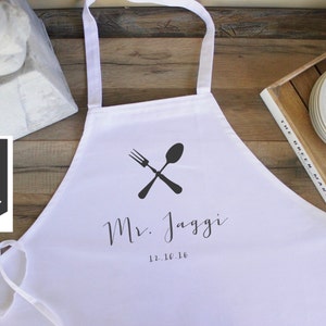 Custom Kitchen Apron con cuchara y tenedor gourmet chef Apron Chefs Apron Custom Baking Apron Novia Apron-Groom Apron Bridal Shower Gift imagen 2