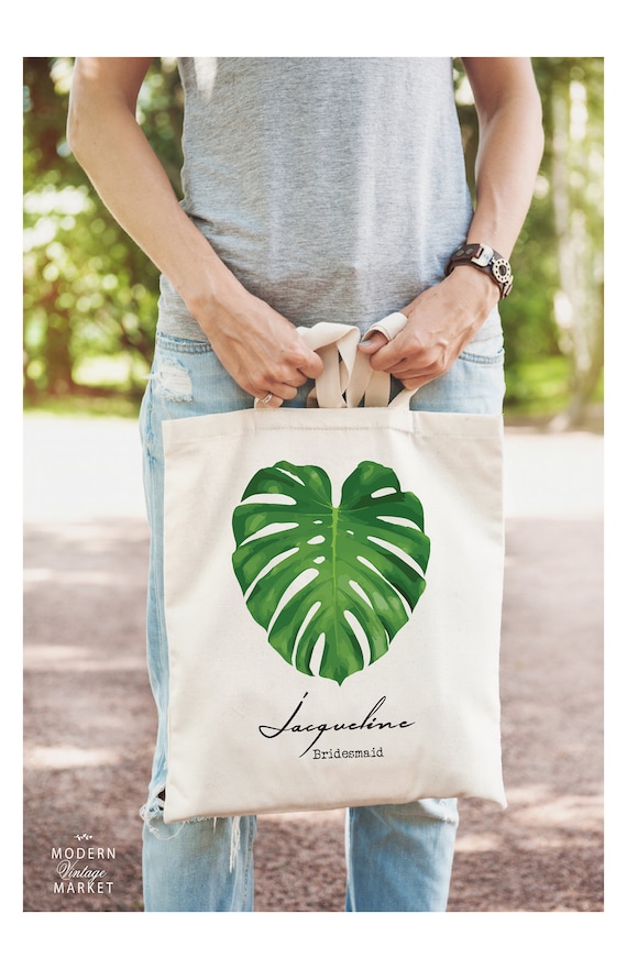 Personalized Tote Bag With Palm Leaf,Bridesmaid Gifts,Bridesmaid Tote,Beach Bag,Bridal Party Gifts,Wedding Party Gifts,Personalized Tote Bag