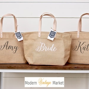 Bridesmaid Personalized Jute Tote Bags | Bridesmaid Wedding Bags | Bachelorette Bags | Bridal Party Gifts | Custom Wedding Bags