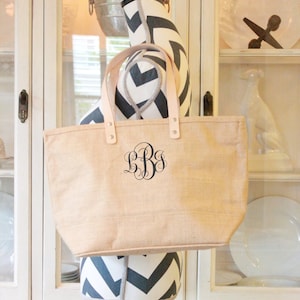 Monogram Tote, Monogrammed Bag, Custom Tote, Bridesmaid Bag, Purse,Burlap,Wedding bags, Bridesmaids,Totes,Modern Vintage Market