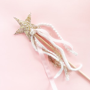 Glitzer Sternen Zauberstab - Glitzernder Sternen Zauberstab Prinzessin Zauberstab - Party Geschenk Zauberstab - Fee Zauberstab = Anziehspiel -
