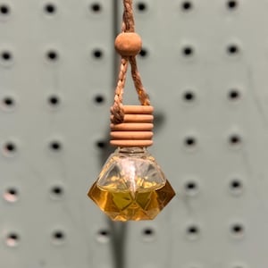Wild Mountain Honey Hanging Glass Car Diffuser Vial – Essential Oil Fragrance Enhancer