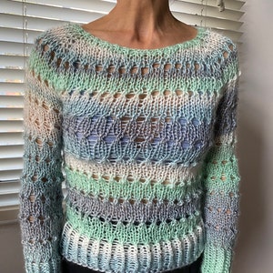 Recycled Acrylic Wool Mix Hand Knitted Cropped Jumper. Size S.