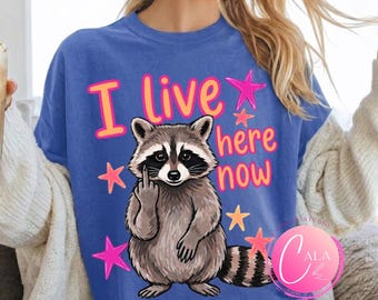 Maglietta divertente con procione sarcastico in formato PNG, procione PNG, procione divertente e impertinente in formato PNG, procione trash panda alla moda in formato PNG, procione sarcastico in formato PNG.