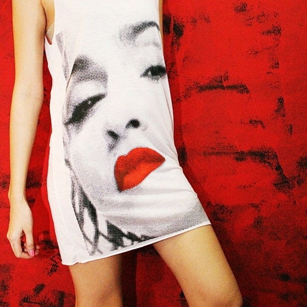 Madonna 90s Retro Red Lip Pop Rock Dance White Tank Top T Shirts Mini Dress Women Size S M