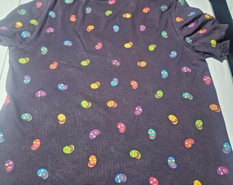 Anpassad T-shirt: Blekmedel, vinyl och färgämnedesign
