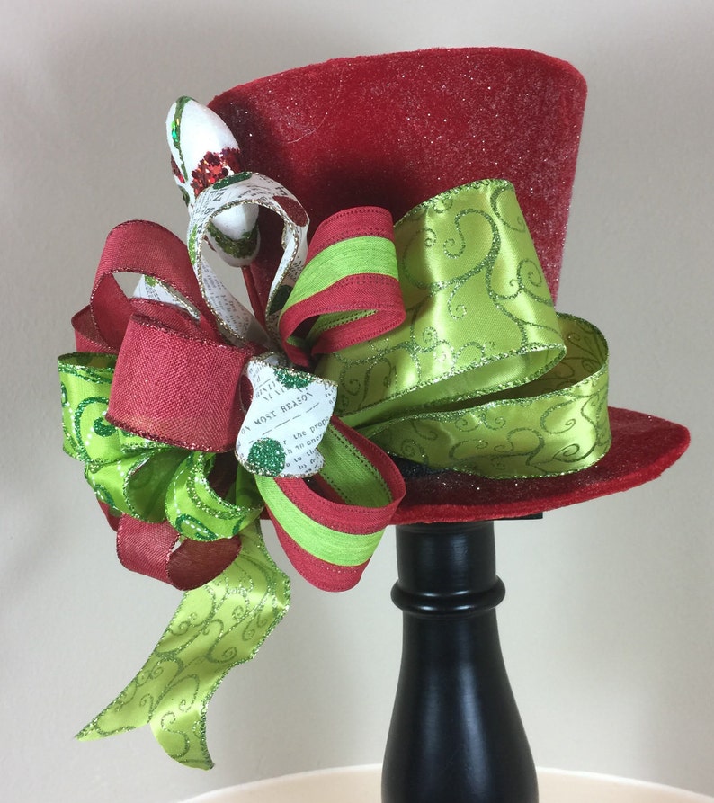 Red Top Hat Christmas Tree Topper 