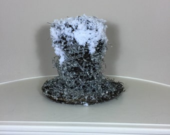 Snowy Frosted Wicker Top Hat Christmas Tree Topper 9"x9"