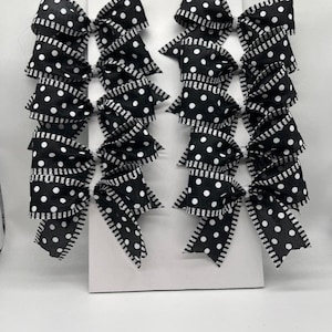 Decorative black and white polka dot bows/ Set 10 Bows/ Party Treat Bag Bows/ Wreath Bows/ Christmas tree bows