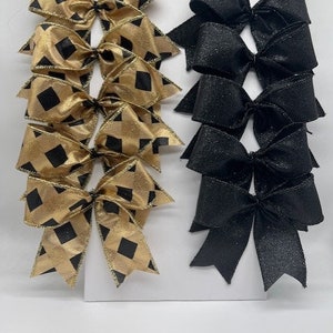 Geteilte schwarz und Gold glitzernde Harlekin und schwarz schimmernde Bögen Set 10 / Leckerli Tasche Schleife / Weihnachtsbaum Schleife / Weihnachtsdeko / Bastelbogen Set 10
