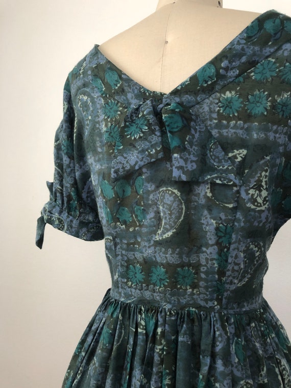 1950s Britanica Paisley Dress | Vintage Sundress - image 9